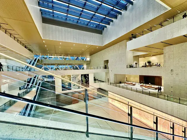 Shanghai Museum East · 上海博物馆东馆