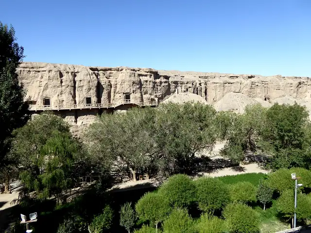 Yulin Caves · 榆林窟