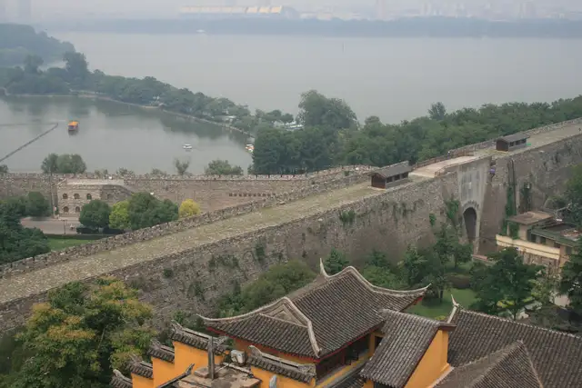 Xuanwu Lake · 玄武湖