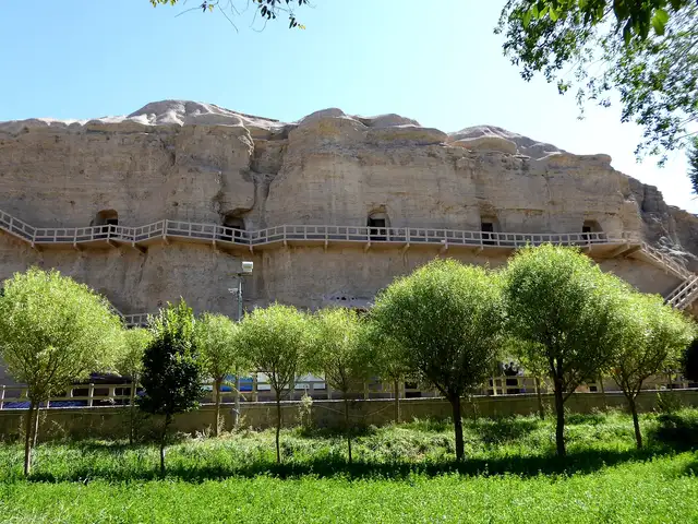 Yulin Caves · 榆林窟
