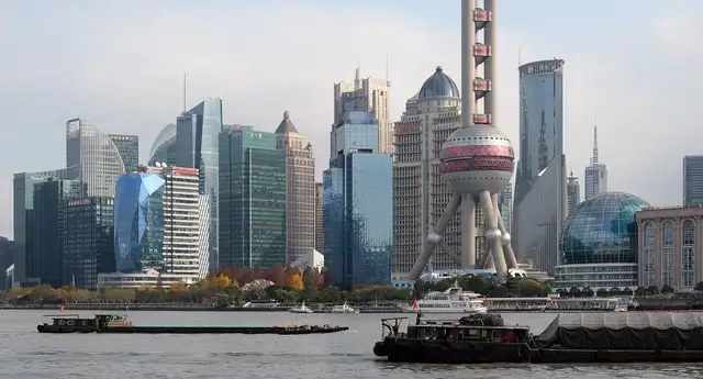The Bund · 外滩