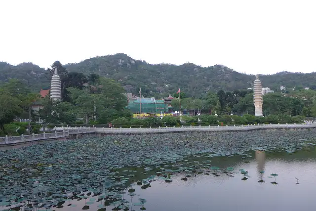 Nanputuo Temple · 南普陀寺