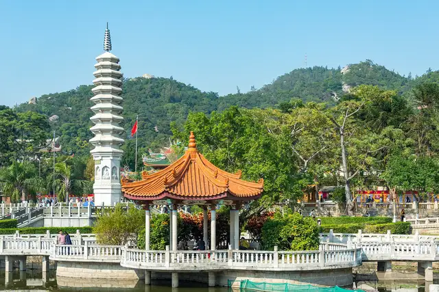 Nanputuo Temple · 南普陀寺