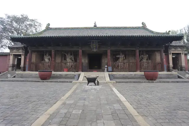 Shuanglin Temple · 双林寺