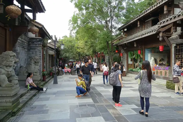 Chengdu · 成都