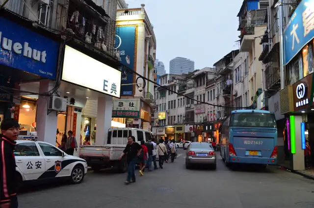 Xiamen · 厦门