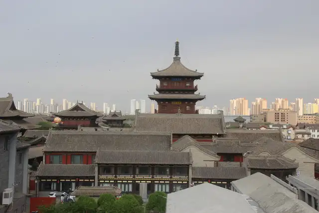 Huayan Monastery · 华严寺