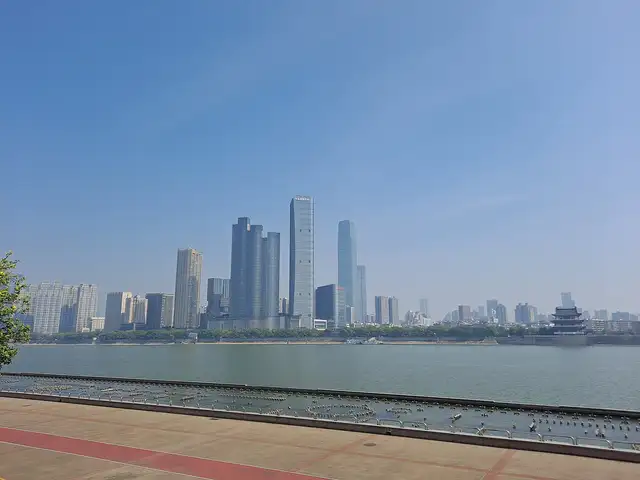 Orange Isle · 橘子洲