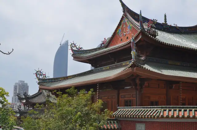 Nanputuo Temple · 南普陀寺
