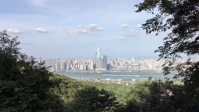Changsha · 长沙