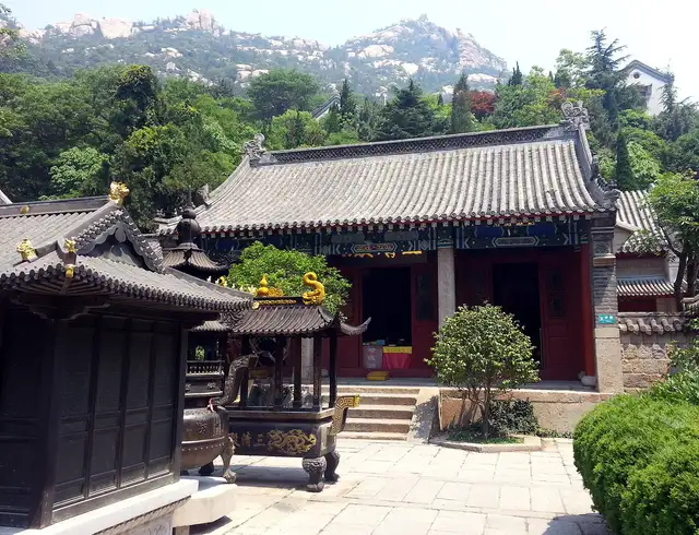 Laoshan · 崂山