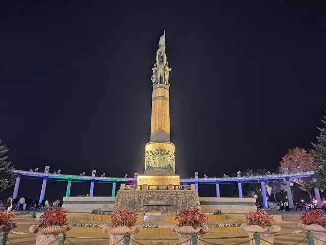 Songhua River and Stalin Park · 松花江·斯大林公园