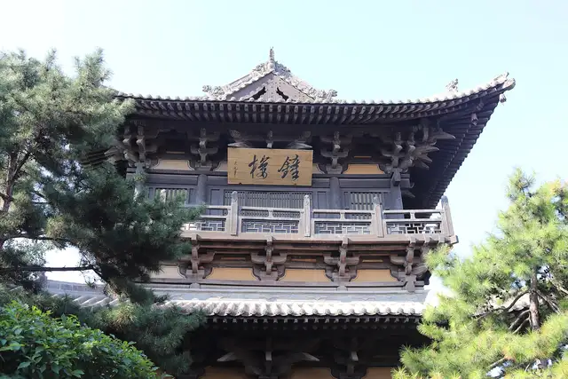 Huayan Monastery · 华严寺